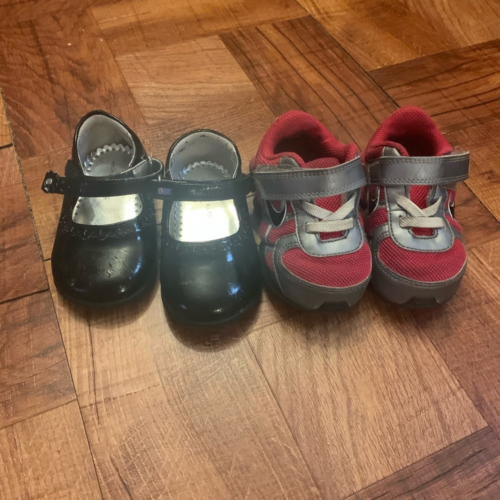 Size 5 baby girl shoe bundle
